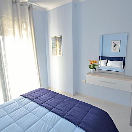 Sunrise Suites فلورا المظهر الخارجي الصورة