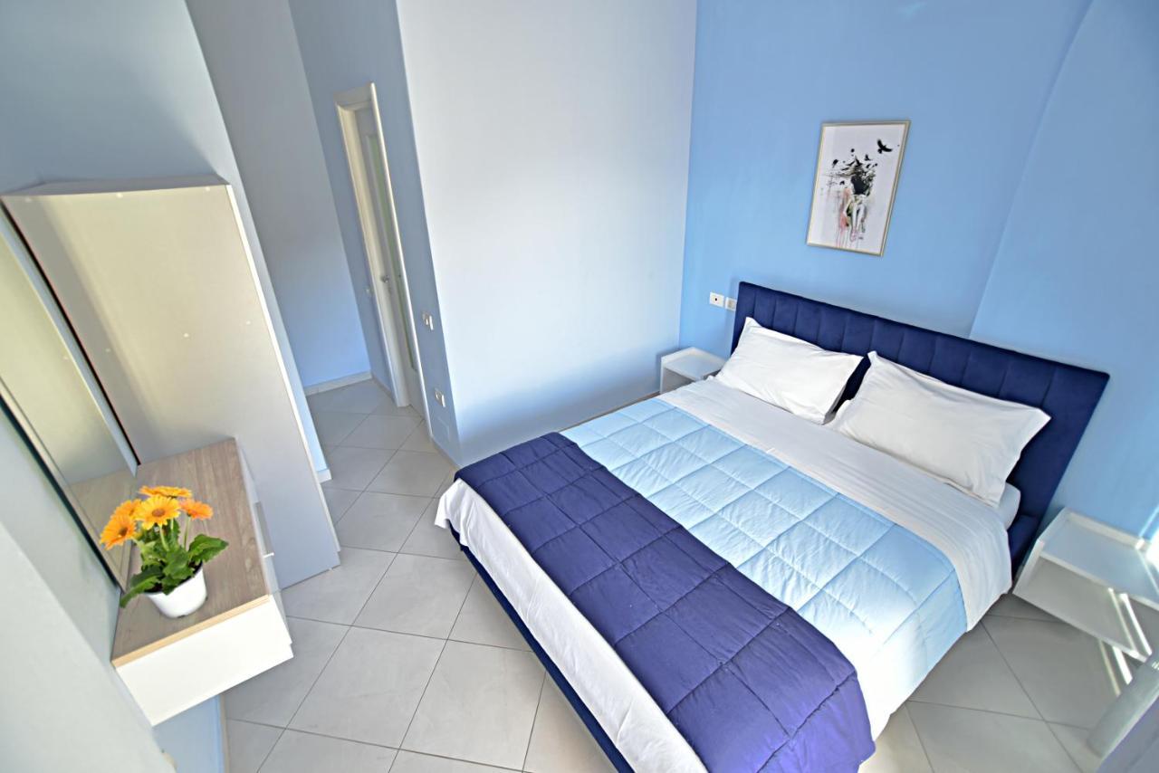 Sunrise Suites فلورا المظهر الخارجي الصورة