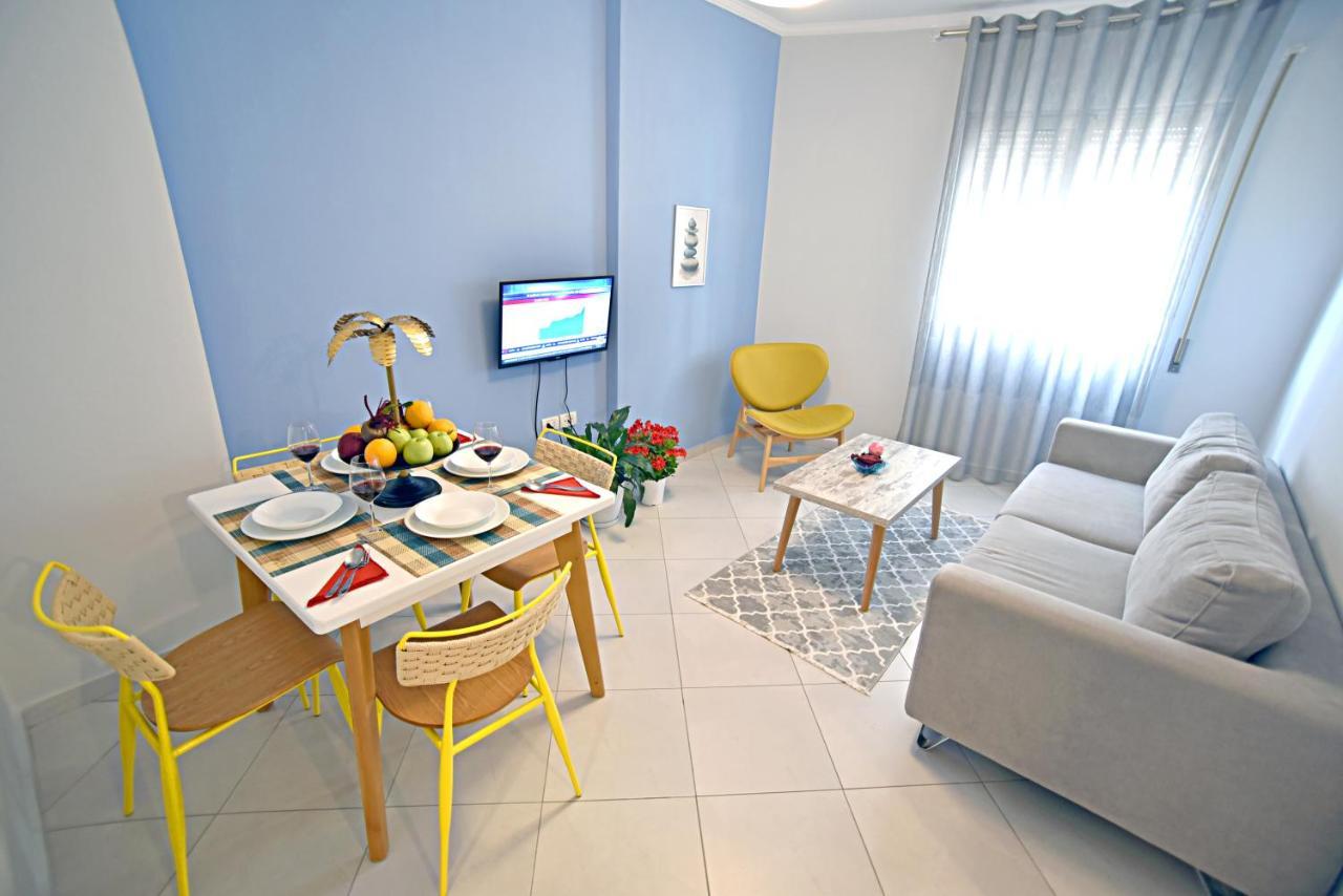 Sunrise Suites فلورا المظهر الخارجي الصورة